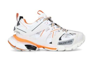 Balenciaga Track White Orange Replica shoe. 1:1 highest quality reps. Buy high quality Fakes. High Quality Fake Shoes Website. Balenciaga reps.