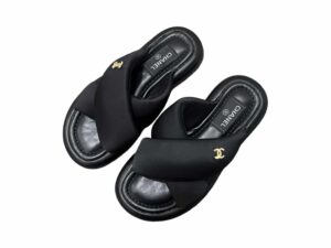 Chanel Puffer Rep Slippers Black